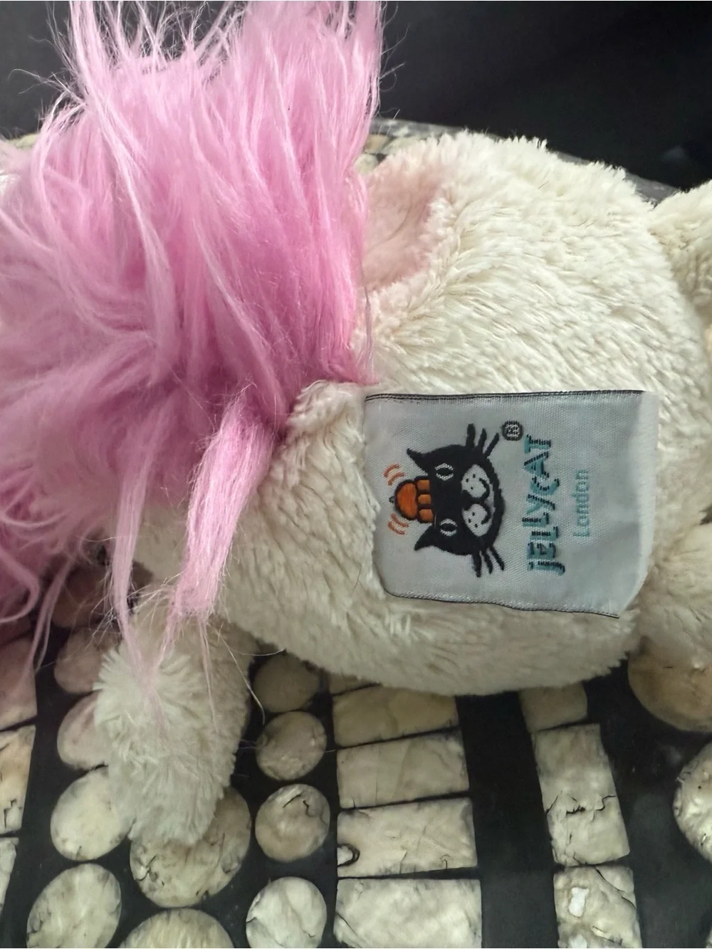 *Retired* Snagglebaggle Ursula Unicorn Jellycat